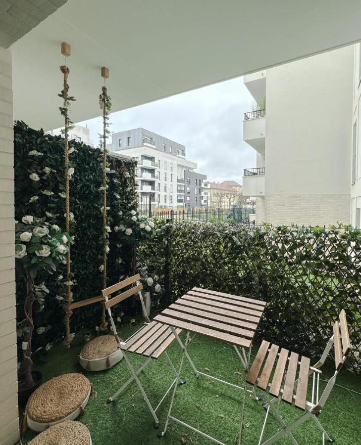 Spacieux Appart Terrasse Metro Hopital 4Pers Wifi Villejuif Exterior foto