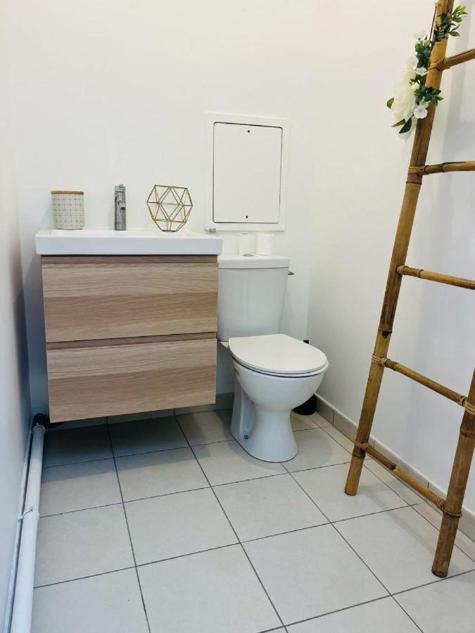 Spacieux Appart Terrasse Metro Hopital 4Pers Wifi Villejuif Exterior foto
